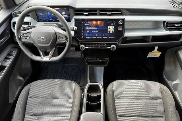 2027 Chevrolet Bolt LT FWD