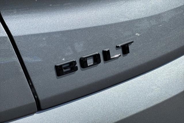 2027 Chevrolet Bolt LT FWD