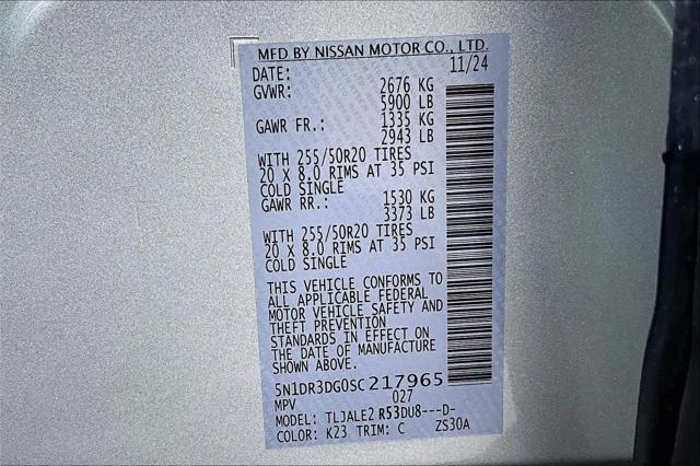 2025 Nissan Pathfinder Platinum FWD