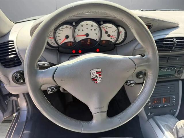 2001 Porsche 911 Carrera