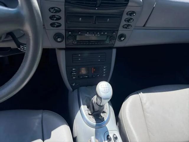 2001 Porsche 911 Carrera