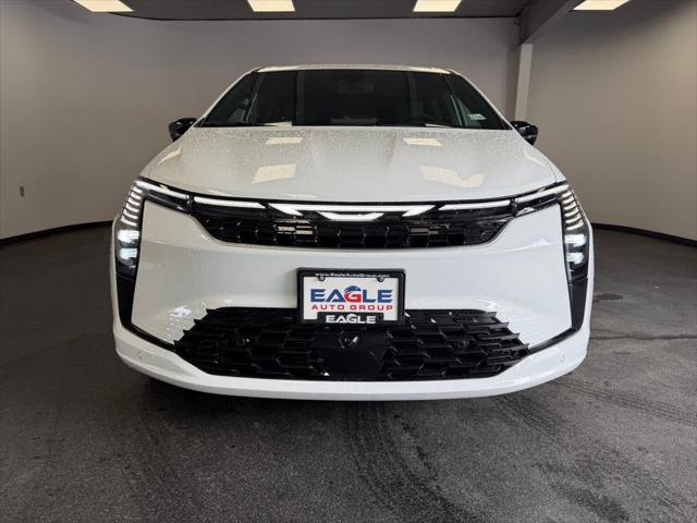 2027 Chrysler Pacifica PACIFICA SELECT AWD