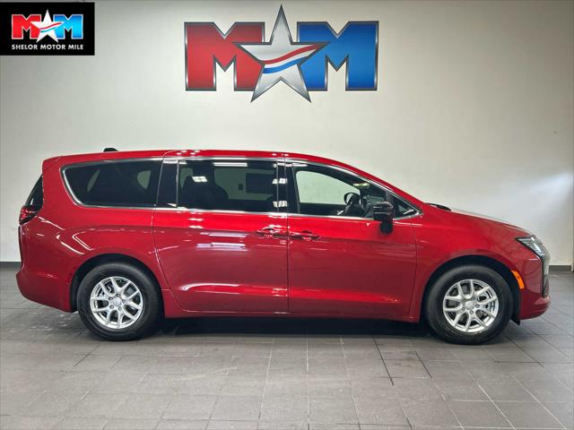 2027 Chrysler Pacifica PACIFICA SELECT