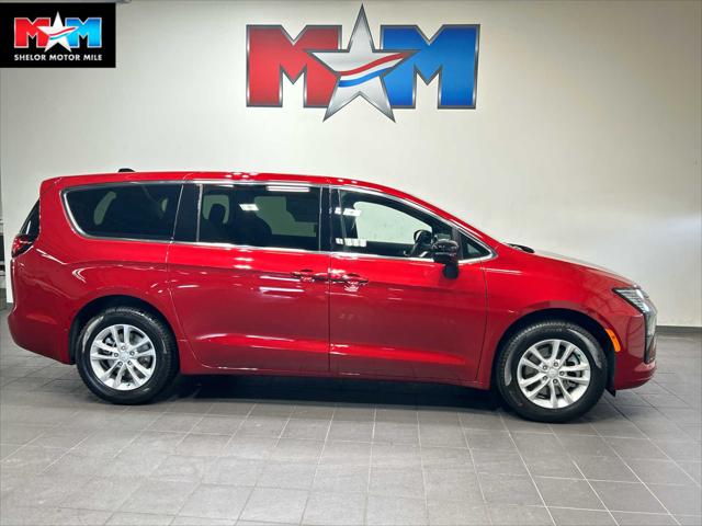2027 Chrysler Pacifica PACIFICA SELECT AWD
