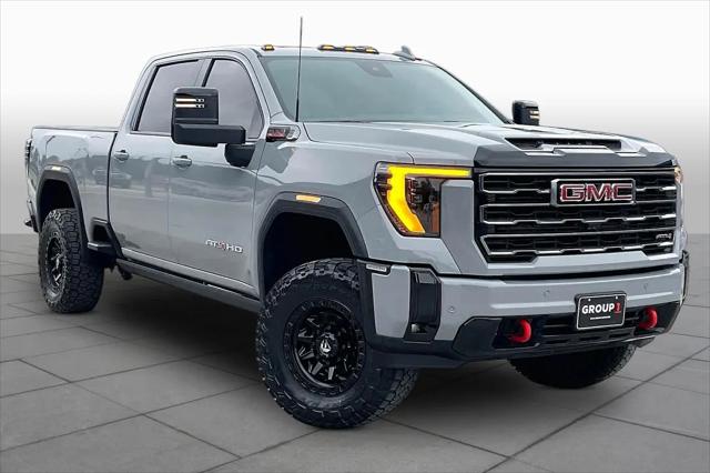 2025 GMC Sierra 2500HD 4WD Crew Cab Standard Bed AT4