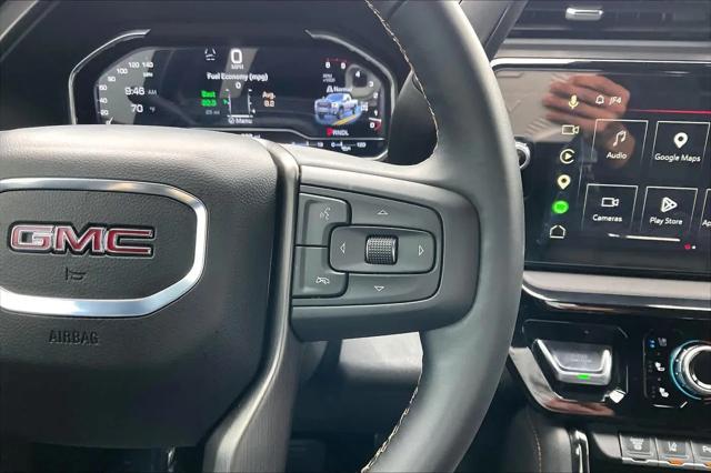 2025 GMC Sierra 2500HD 4WD Crew Cab Standard Bed AT4