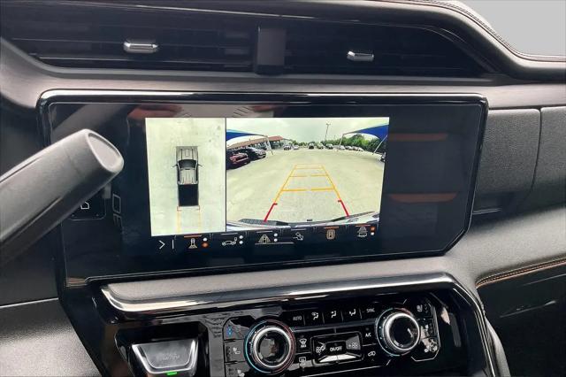 2025 GMC Sierra 2500HD 4WD Crew Cab Standard Bed AT4