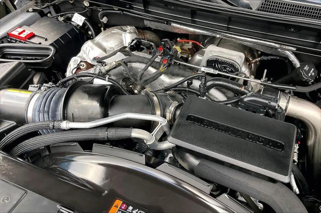 2025 GMC Sierra 2500HD 4WD Crew Cab Standard Bed AT4