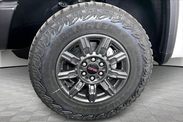2026 GMC Sierra 1500 Crew Cab, Short Bed, AT4X, 4WD