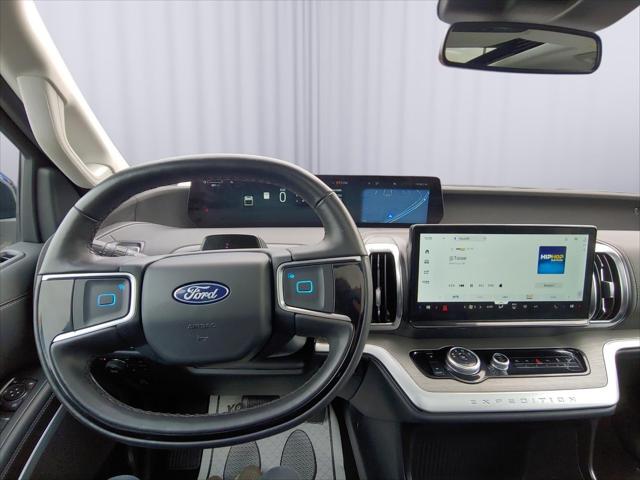 2025 Ford Expedition Platinum MAX