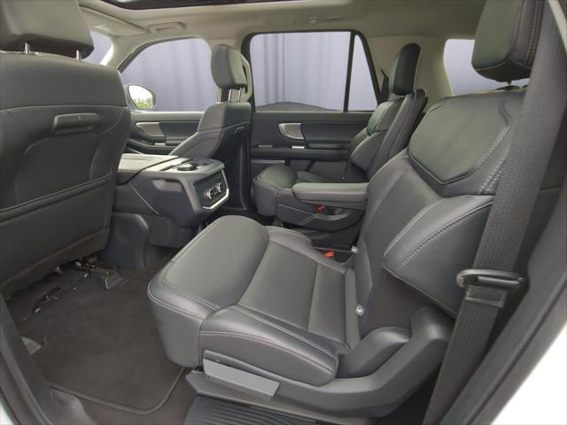 2025 Ford Expedition Platinum MAX