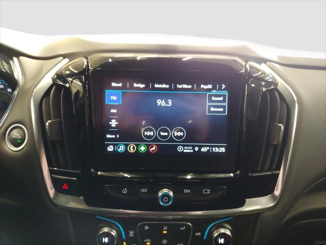 2023 Chevrolet Traverse AWD LT Cloth