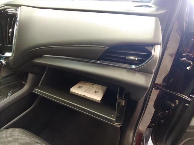 2023 Chevrolet Traverse AWD LT Cloth