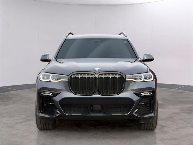 2022 BMW X7 M50i