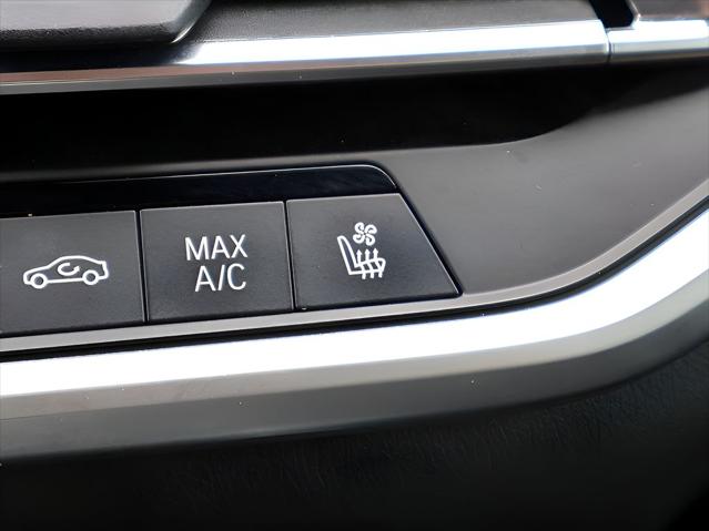 2022 BMW X7 M50i
