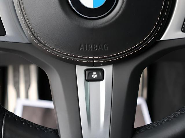 2022 BMW X7 M50i