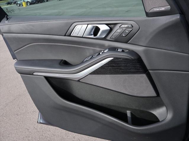 2022 BMW X7 M50i