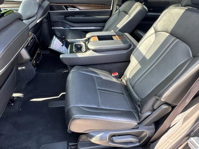 2025 Jeep Grand Wagoneer 4x4