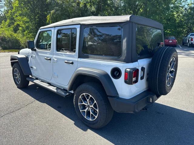 2025 Jeep Wrangler 4-Door Summit 4x4
