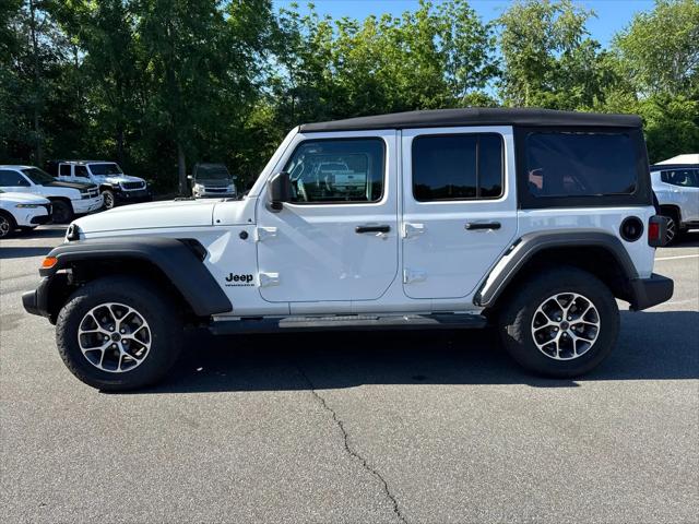 2025 Jeep Wrangler 4-Door Summit 4x4