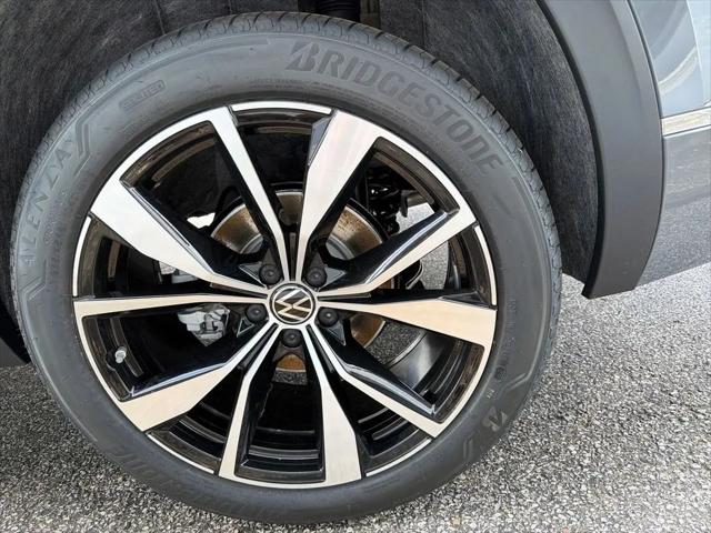 2026 Volkswagen Atlas SEL Premium R-Line