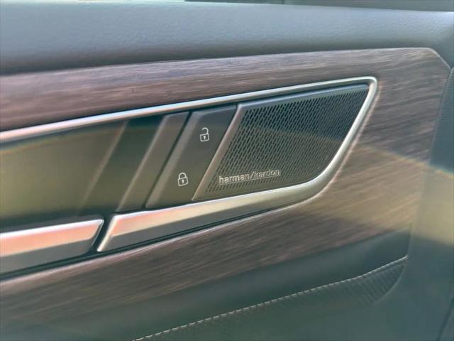 2026 Volkswagen Atlas SEL Premium R-Line
