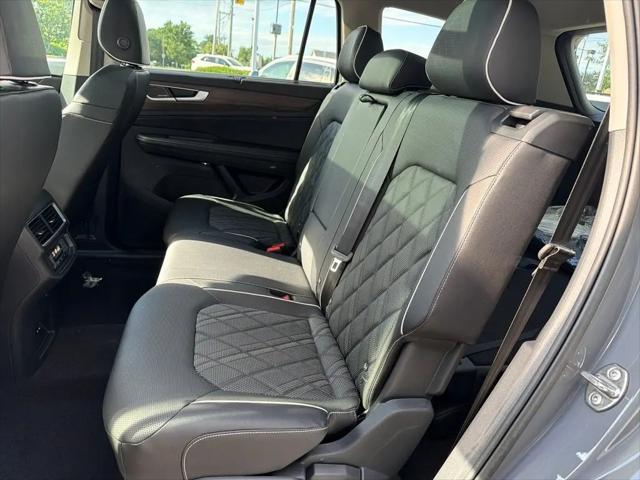2026 Volkswagen Atlas SEL Premium R-Line