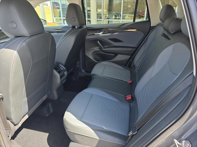 2025 Volkswagen Tiguan 2.0T SE