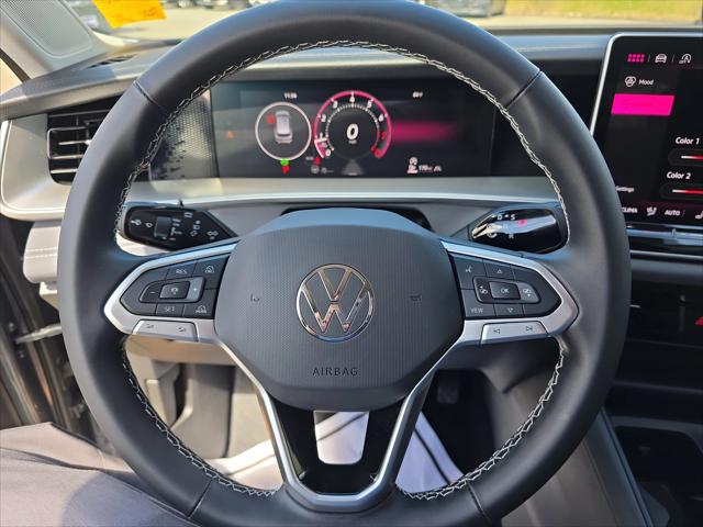 2025 Volkswagen Tiguan 2.0T SE