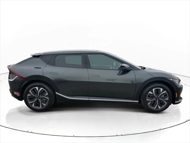 2023 Kia EV6 Light