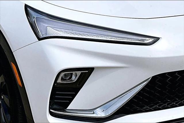 2025 Buick NV Sport Touring FWD