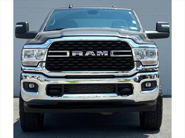 2024 RAM 2500 Big Horn Crew Cab 4x4 64 Box 2024 RAM 2500 Big Horn Crew Cab 4x4 64 Box