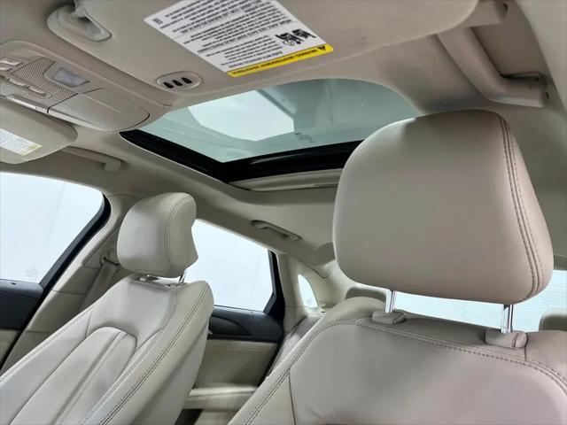 2017 Lincoln MKZ Select