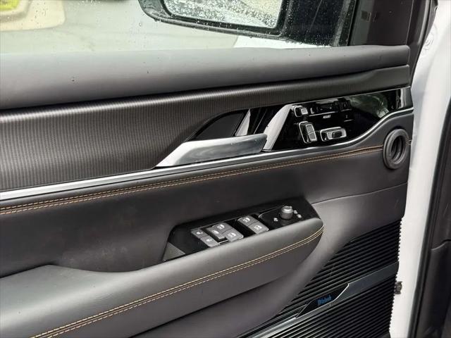 2026 Jeep Grand Wagoneer Summit Reserve 4x4