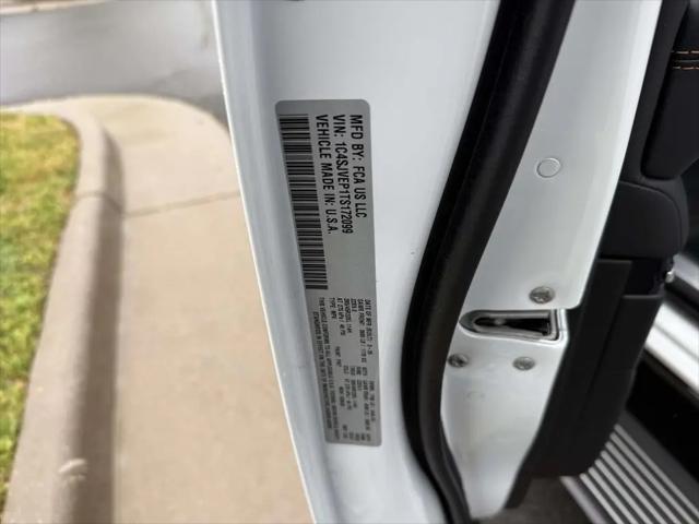 2026 Jeep Grand Wagoneer Summit Reserve 4x4