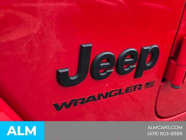2025 Jeep Wrangler 4-Door Sahara 4x4