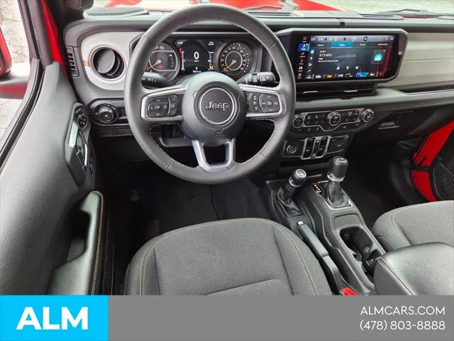 2025 Jeep Wrangler 4-Door Sahara 4x4