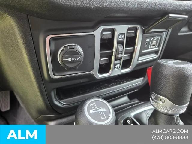 2025 Jeep Wrangler 4-Door Summit 4x4