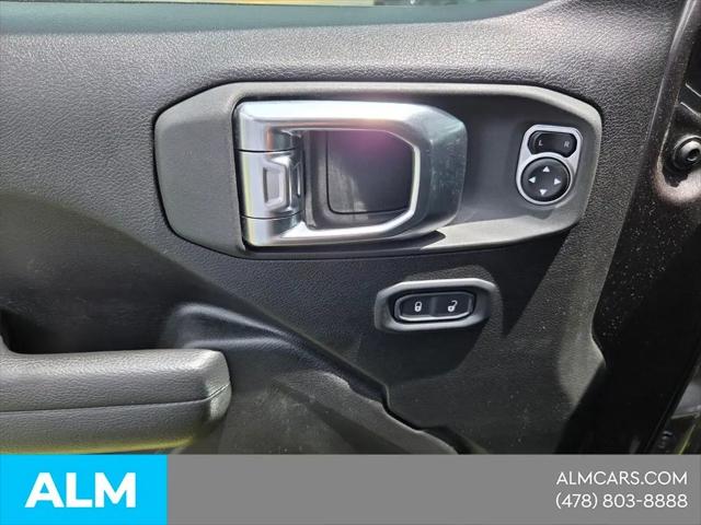 2025 Jeep Wrangler 4-Door Summit 4x4