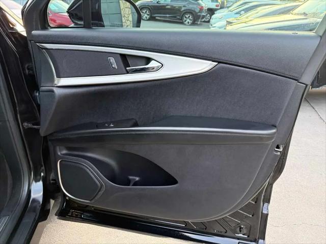 2020 Lincoln Nautilus Standard