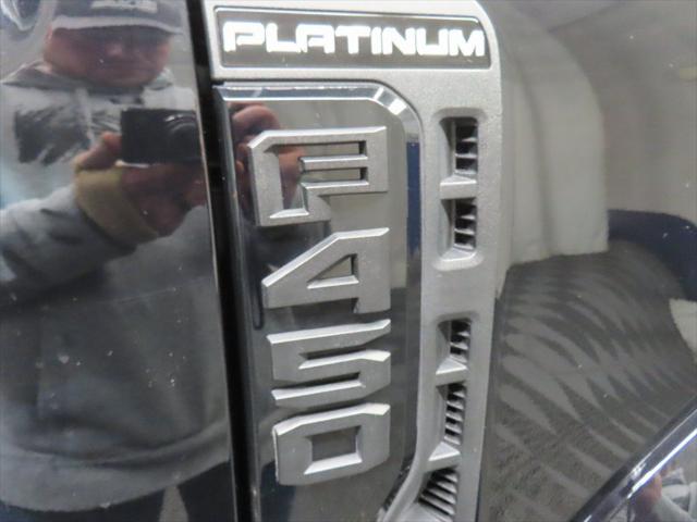2025 Ford F-450 Platinum