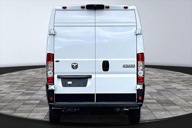 2025 Ram ProMaster 2500 Cargo Van Tradesman High Roof 136" WB w/Pass Seat