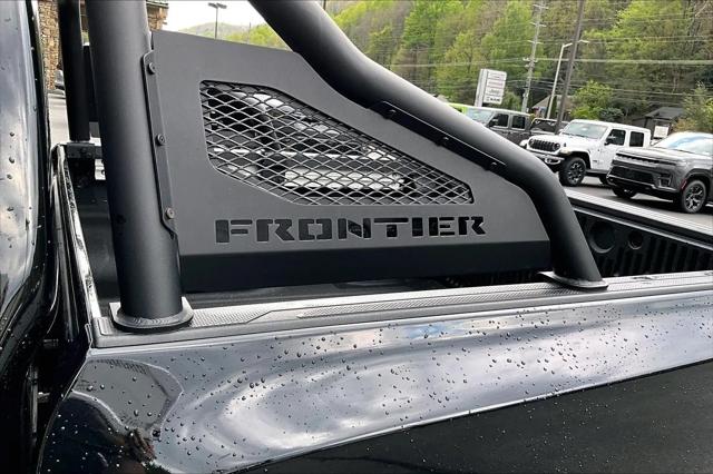 2024 Nissan Frontier Crew Cab SV 4x4