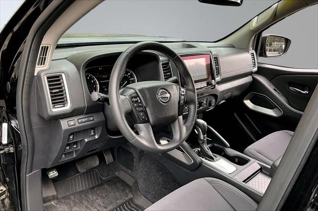 2024 Nissan Frontier Crew Cab SV 4x4