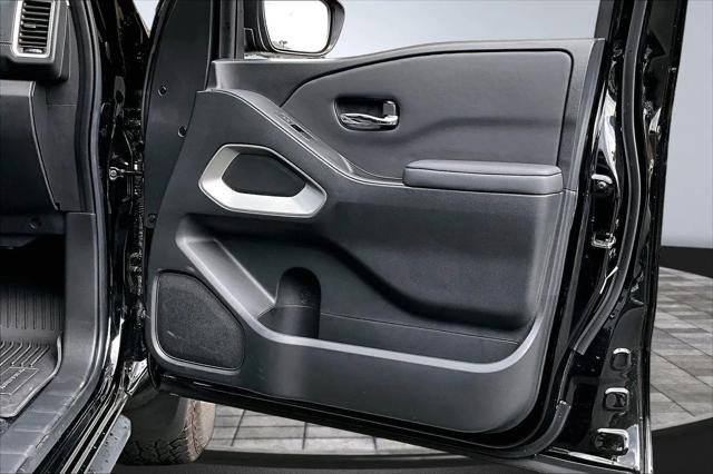 2024 Nissan Frontier Crew Cab SV 4x4