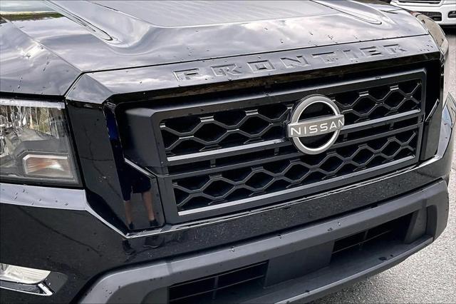 2024 Nissan Frontier Crew Cab SV 4x4