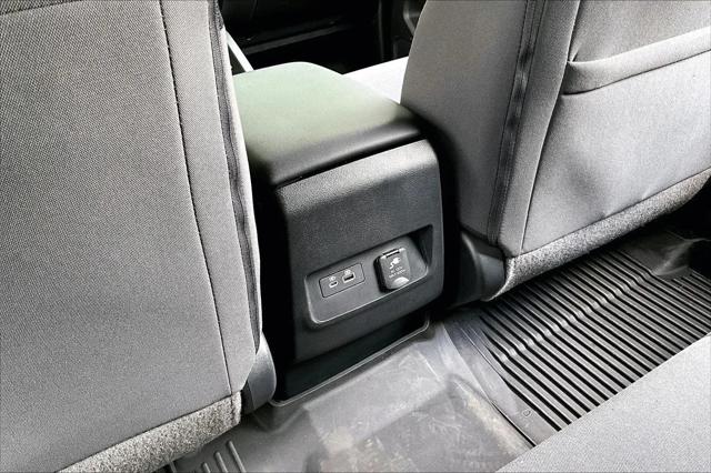 2024 Nissan Frontier Crew Cab SV 4x4