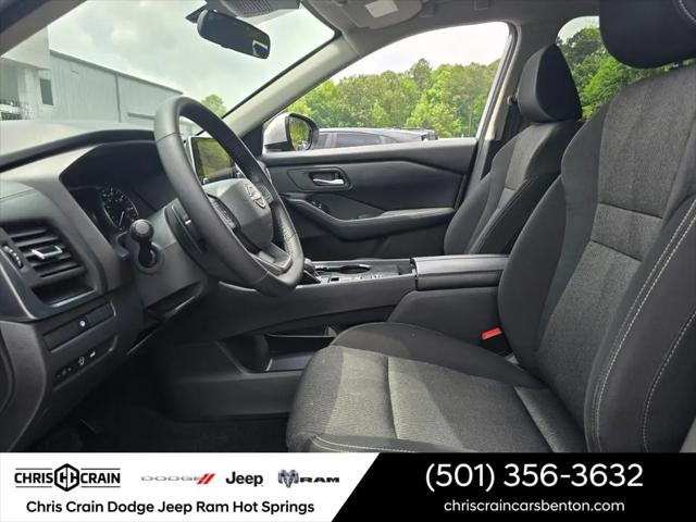 2025 Nissan Rogue SV FWD