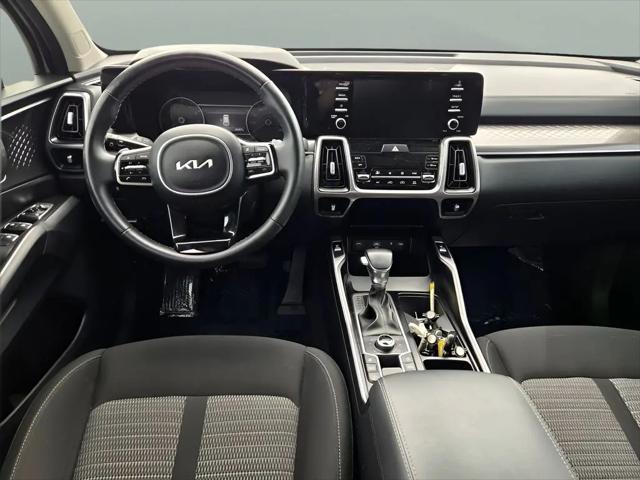 2023 Kia Sorento X-Line EX