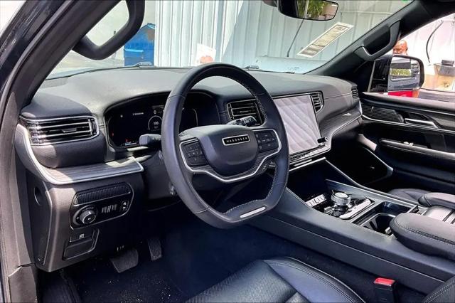 2023 Jeep Wagoneer Series II